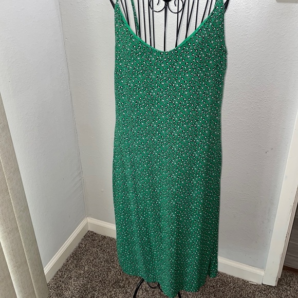 NWT One Clothing Women's Leopard Print Knee Length Slipdress Green Size Medium - Picture 1 of 4